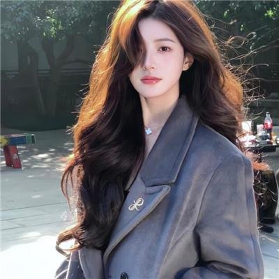 海边的女人